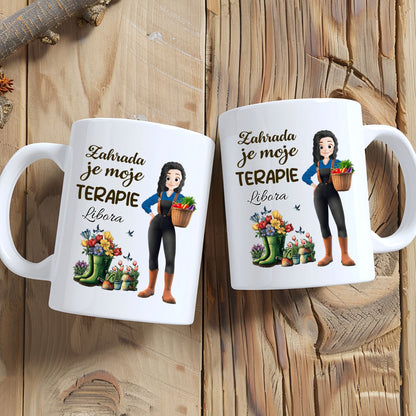 Hrnek - Zahrada je moje terapie