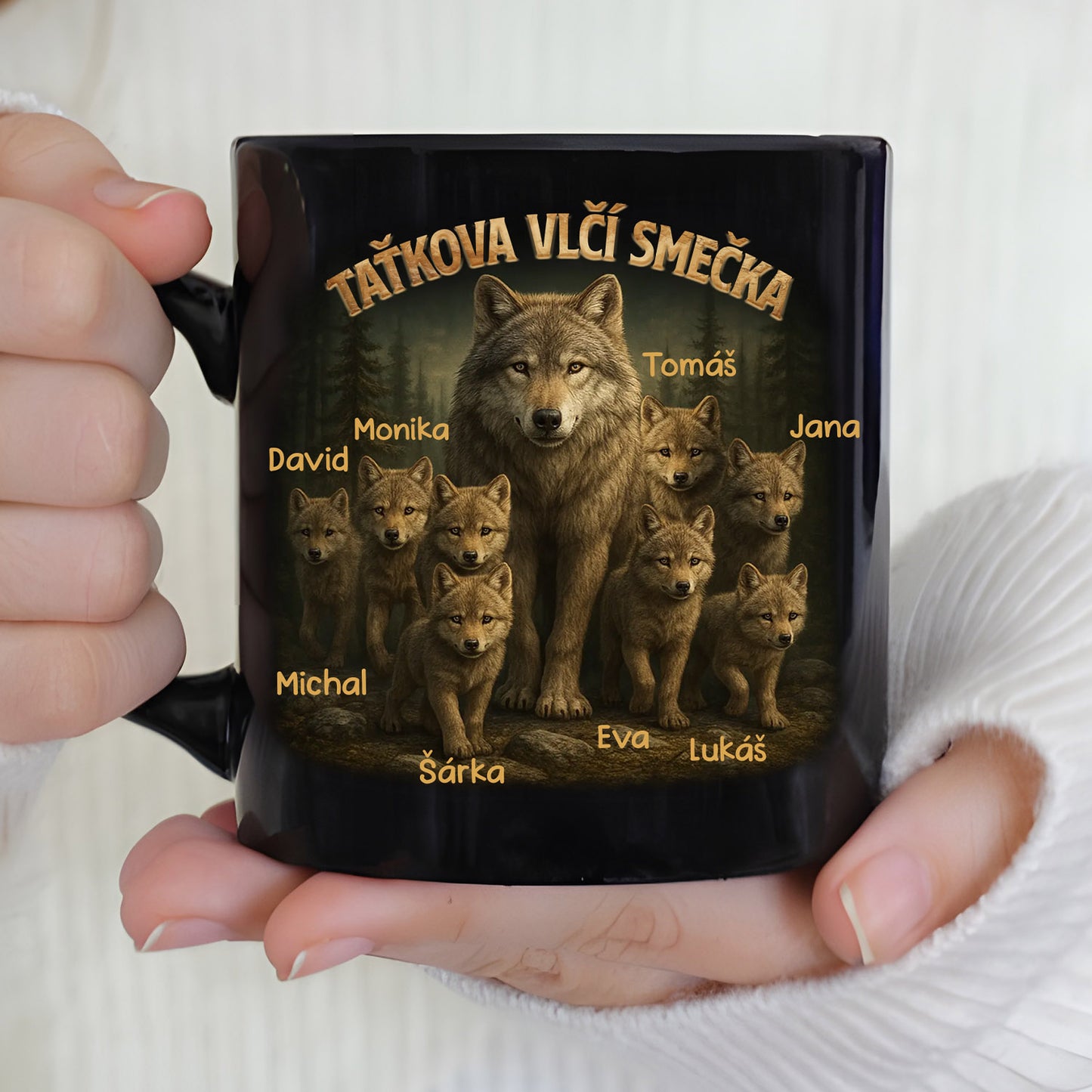 Hrnek černý - Taťková vlčí smečka